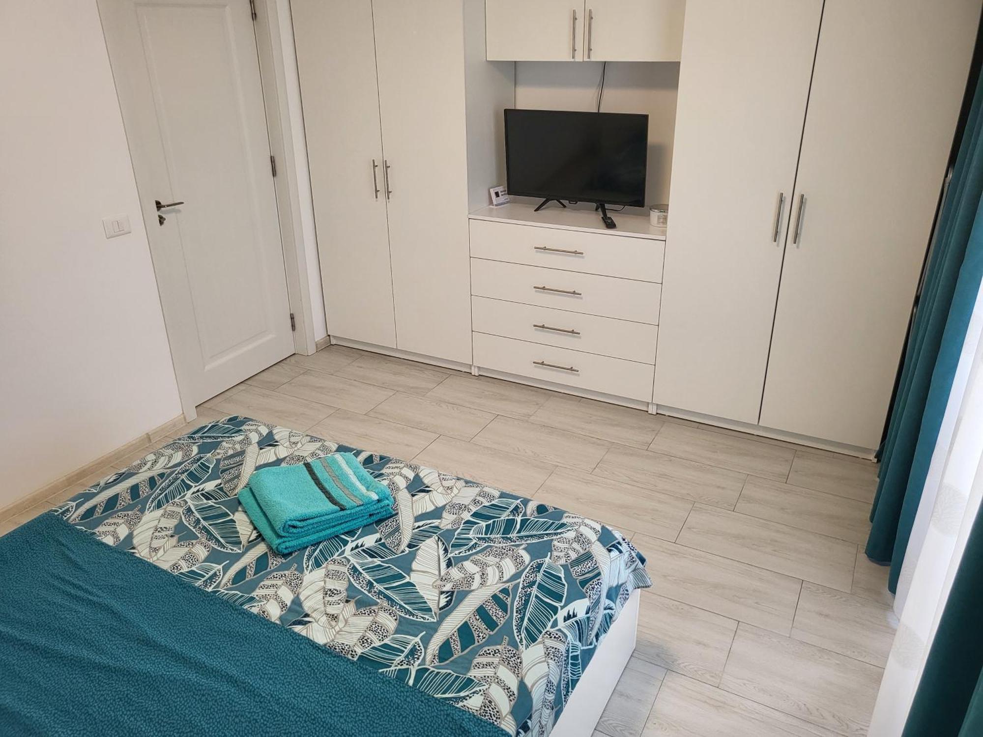 Apartament Alex, Dem Radulescu Râmnicu Vâlcea المظهر الخارجي الصورة